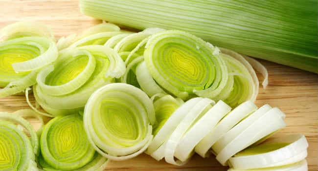 Leek benefits and harms, nutritional value, calorie content