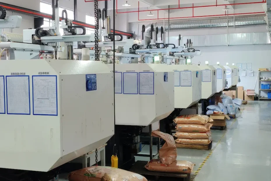 Plastic Insert Molding Service: Durable and Functional Components for Modern Manufacturing